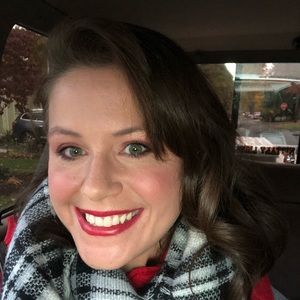 Meet your Posher, Lindsey